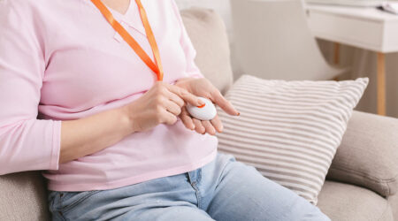 Features and costs of the best medical alert systems