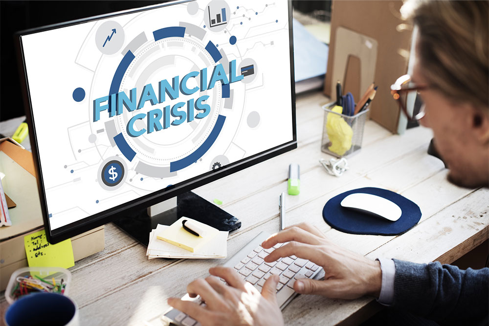 Top 5 lenders to help tide over a financial crisis