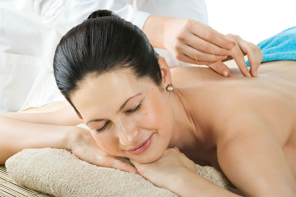Acupuncture – Working, types, side effects, and uses
