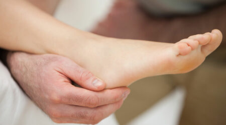 11 useful tips to recover from ankle dislocation