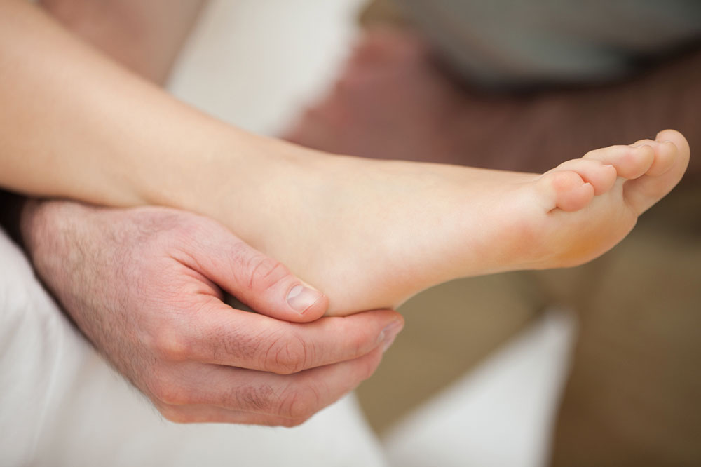 11 useful tips to recover from ankle dislocation