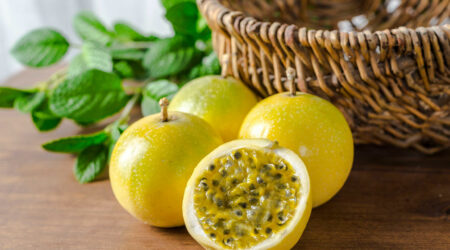 Health benefits of passion fruit and how to use it in different recipes