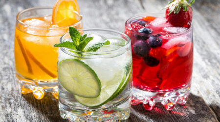 Top 12 beverages that help satisfy thirst