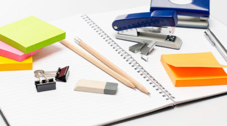 8 essential office supplies that every business needs