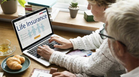 5 tips on buying life insurance for seniors