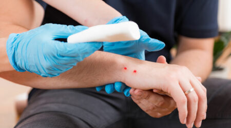 First aid basics every person must know