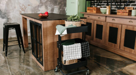 Top benefits and types of kitchen islands and carts