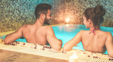 3 reasons to invest in a swimming pool and a spa